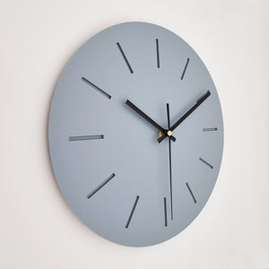 שעון קיר מעוצב לבית - דגם קו - אפור כחלחל - ShapeMixer